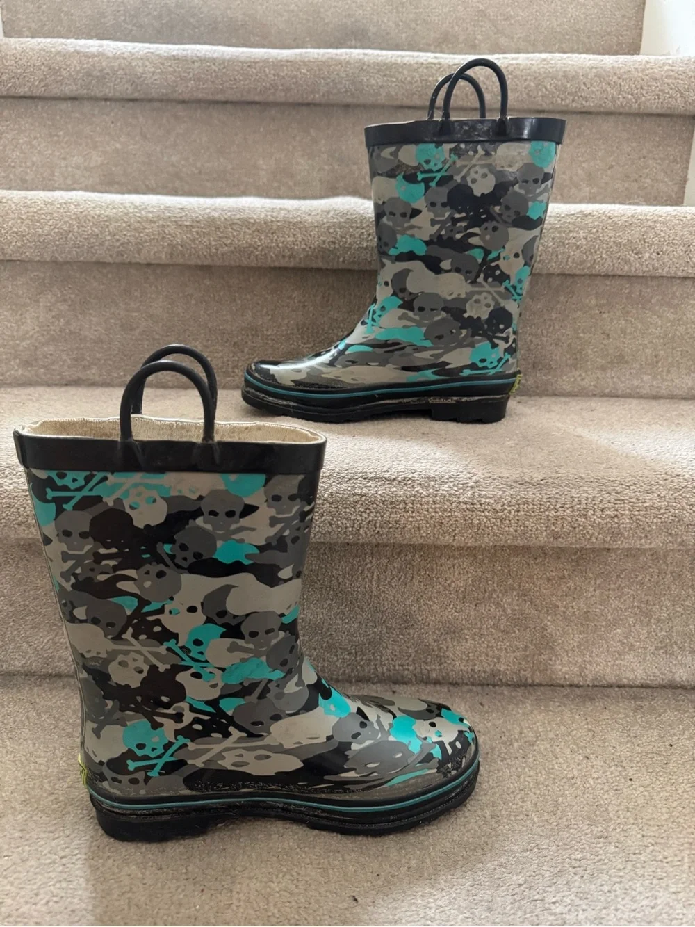 Western Chief Kids' Teal & Gray Camo Skull Rain Boots
